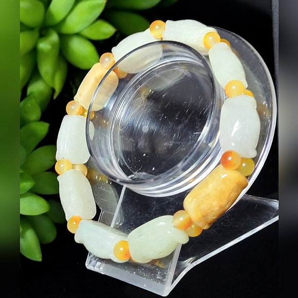 Vintage Jade carved stretching beads bracelet Lao Jie Trade size, size 8-9" - Picture 2 of 9